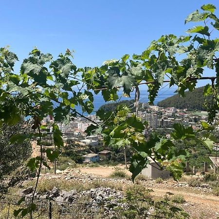 Kongjoni'S Rooms Himare Bagian luar foto